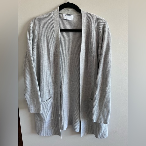 3/$25 ✨ Old Navy cardigan - Picture 1 of 3